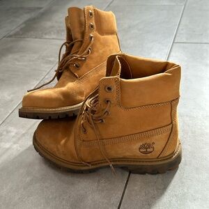 Women’s Timberland boots